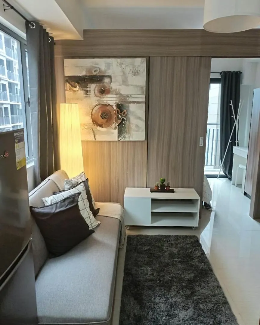 Shore 2 Residences High Speed Internet Walking Distance To Moa And Ikea Manila Apartment