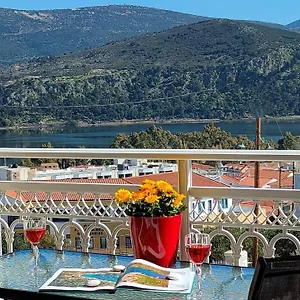 blue-lagoon-luxury-apartment-a3.kefaloniahotels.net/