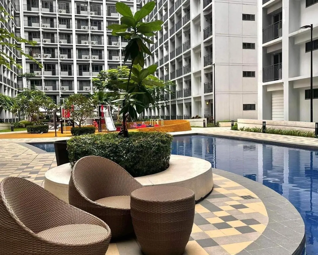 Apartment Shore 2 Residences High Speed Internet Walking Distance To Moa And Ikea Manila